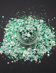 Evergreen Snow Glitter Mix – Green, White & Iridescent, 50g Refill Bag